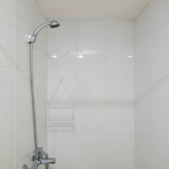 comfy and nice studio apartment at tamansari mahogany