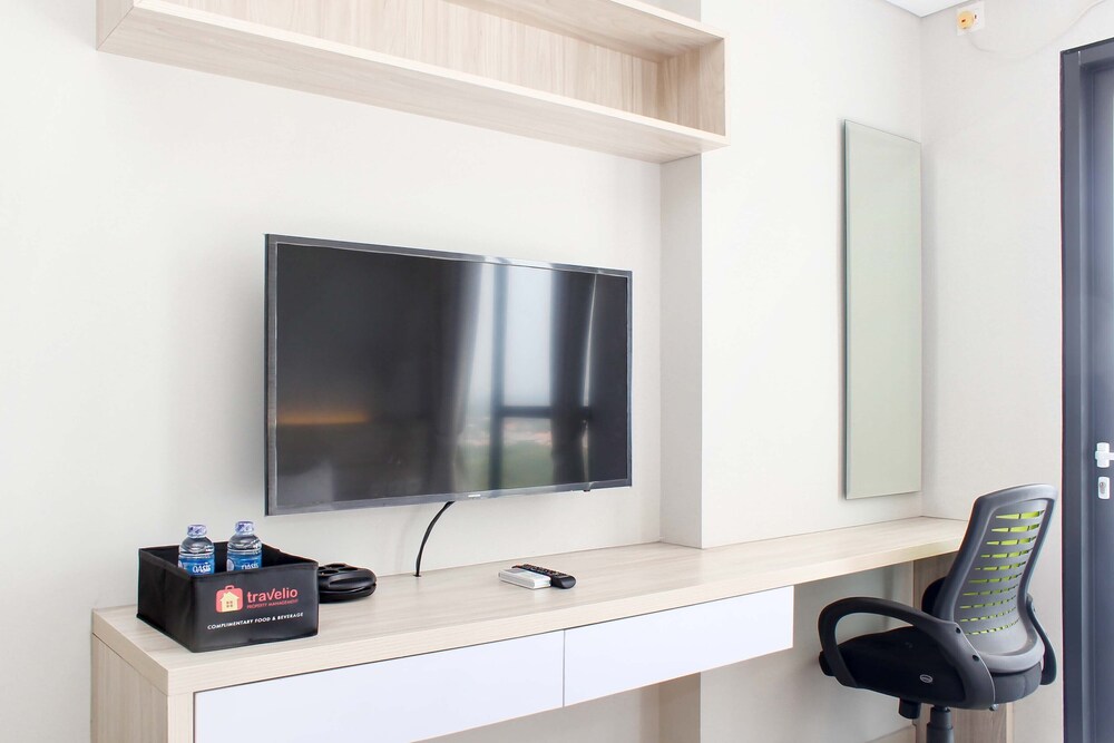 comfortable studio at monroe tower apartment