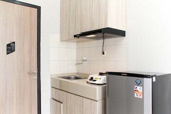 comfortable studio at monroe tower apartment