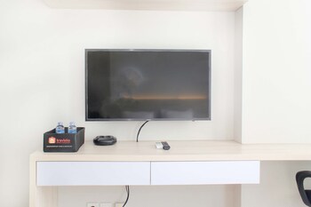 comfortable studio at monroe tower apartment