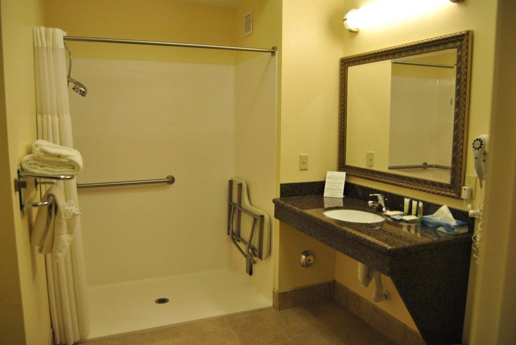 staybridge suites lansing okemos by ihg
