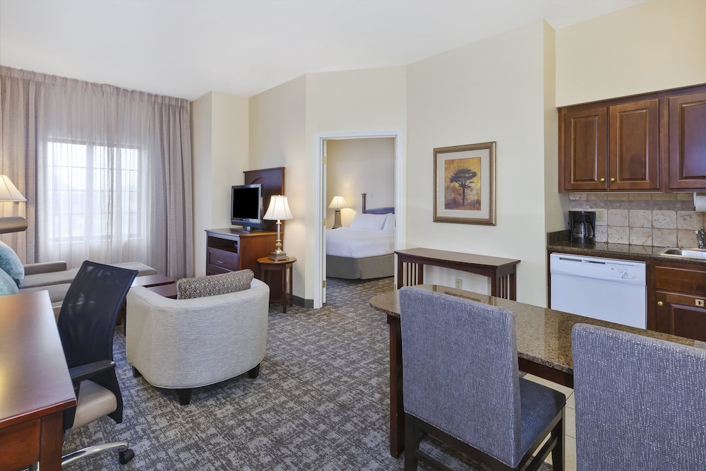 staybridge suites lansing okemos by ihg