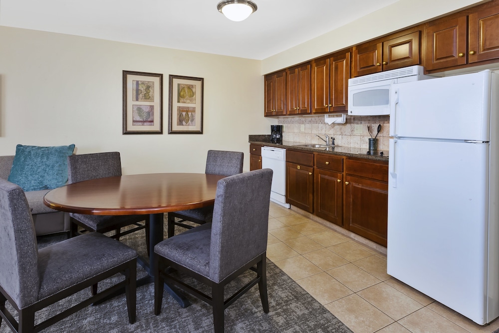 staybridge suites lansing okemos by ihg