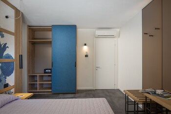 aris apartments tonellihotels