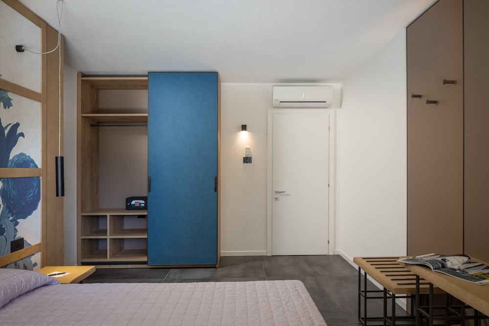 aris apartments tonellihotels