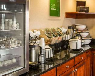 comfort inn and suites dimondale lansing