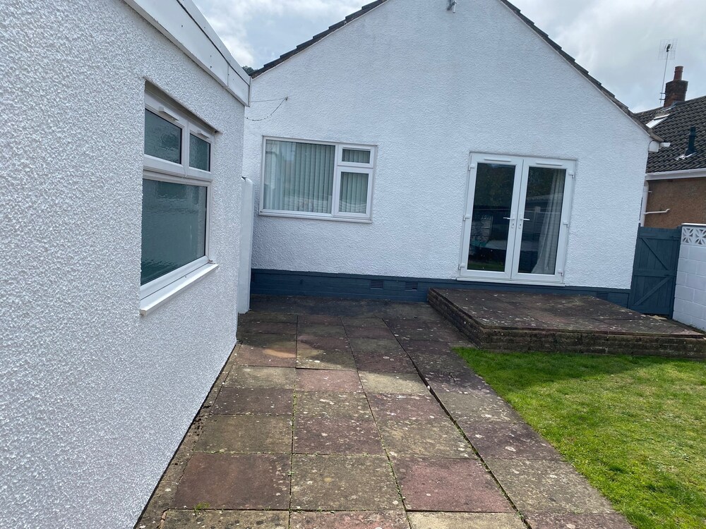 modern and cosy walking distance to castle and town