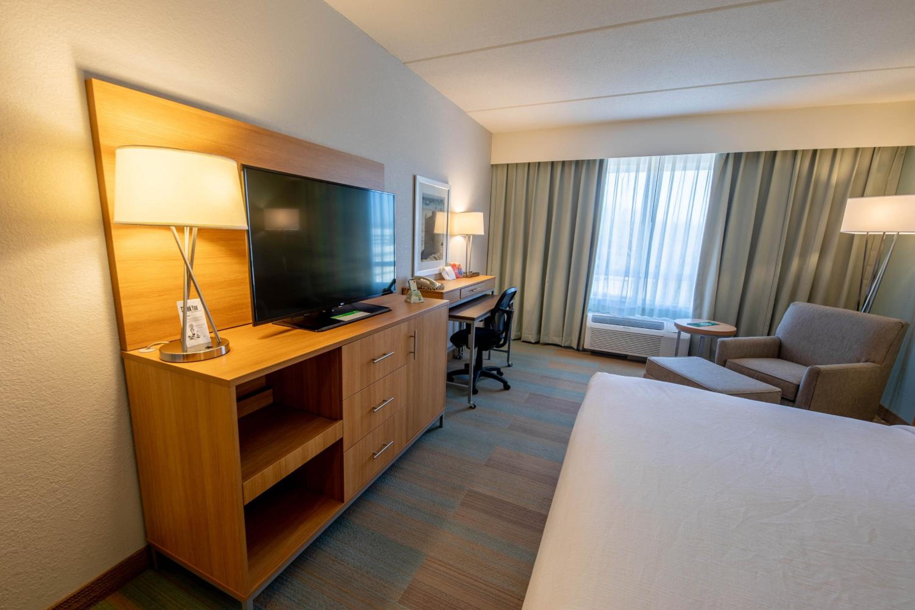 holiday inn manahawkin long beach island by ihg
