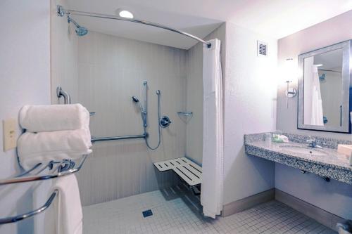 holiday inn manahawkin long beach island by ihg