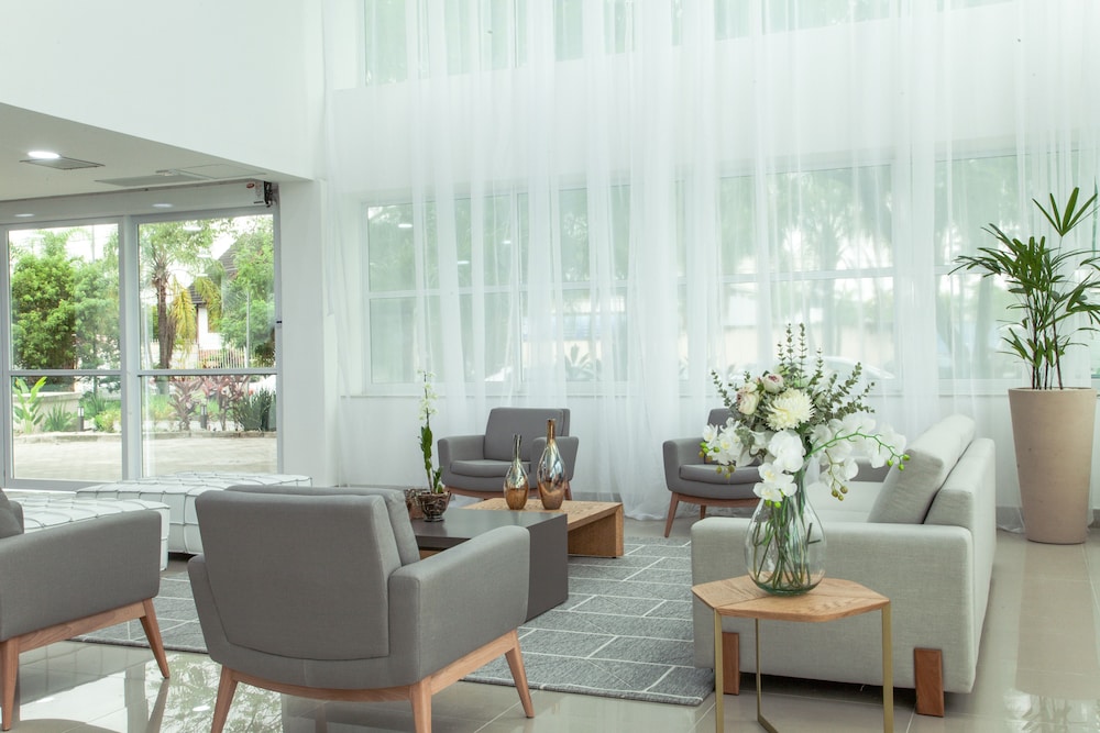 americas townhouse recreio
