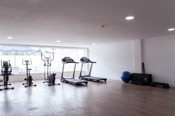 americas townhouse recreio