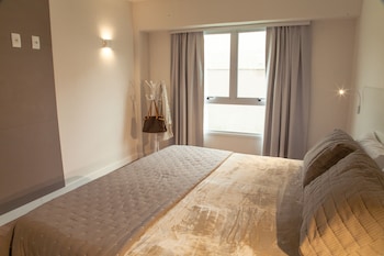 americas townhouse recreio