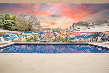 americas townhouse recreio