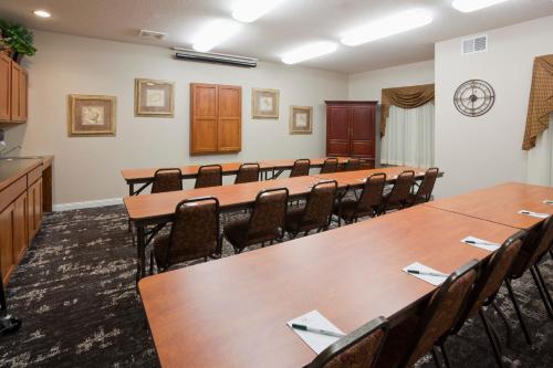 grandstay residential suites rapid city