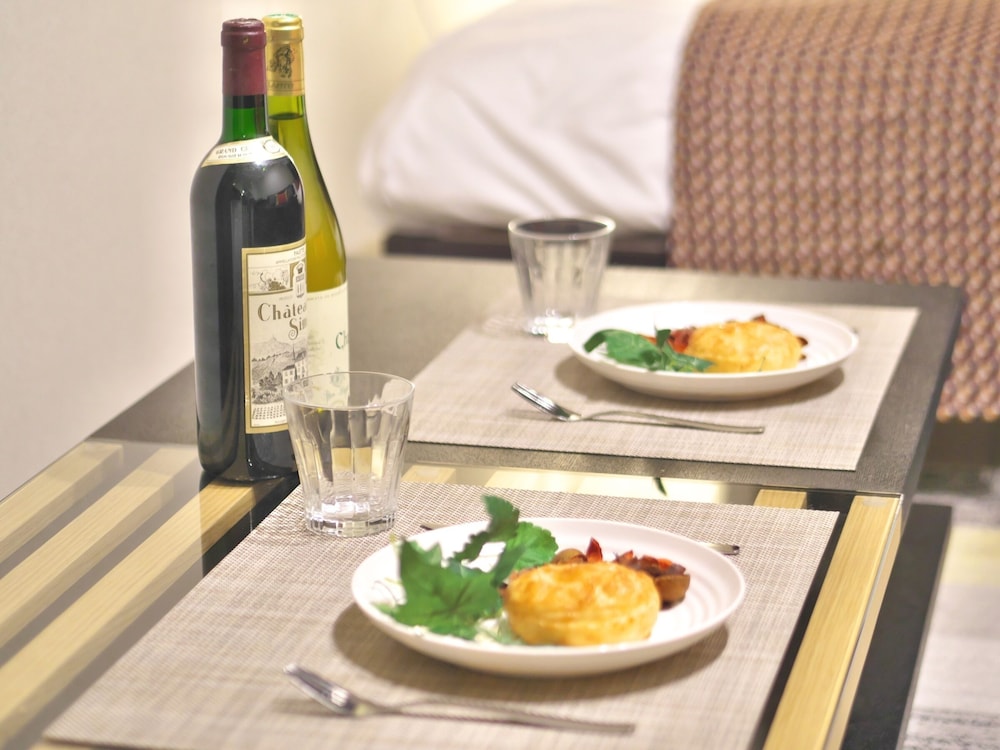 kicon hotels fuchsia