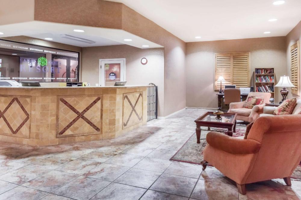 wyndham green valley canoa ranch resort