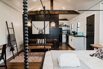 spearfish cottages