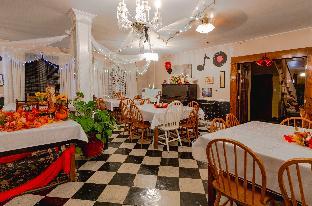 Armour's Hotel,,3.5 star