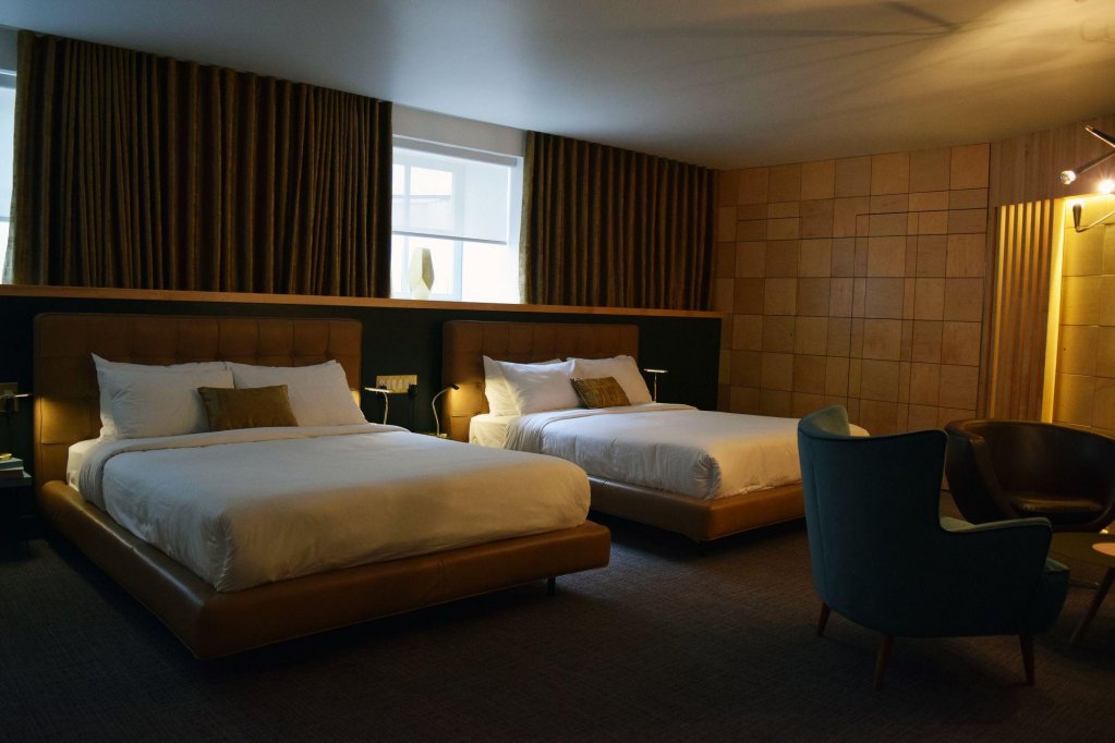 hotel nomad