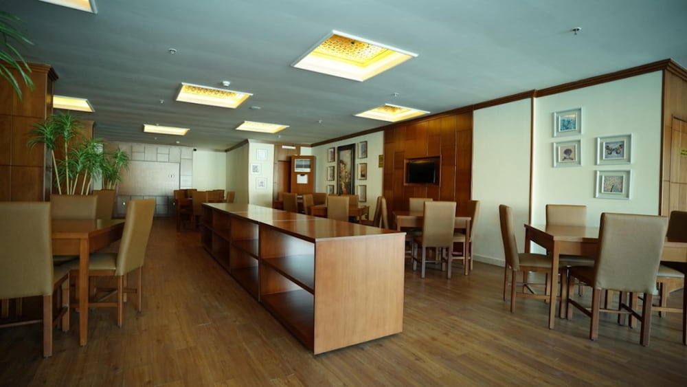 rose jeddah hotel