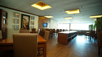 rose jeddah hotel