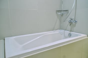 nice and cozy 2br apartment at atria residence