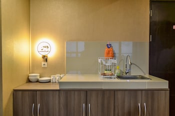 nice and cozy 2br apartment at atria residence