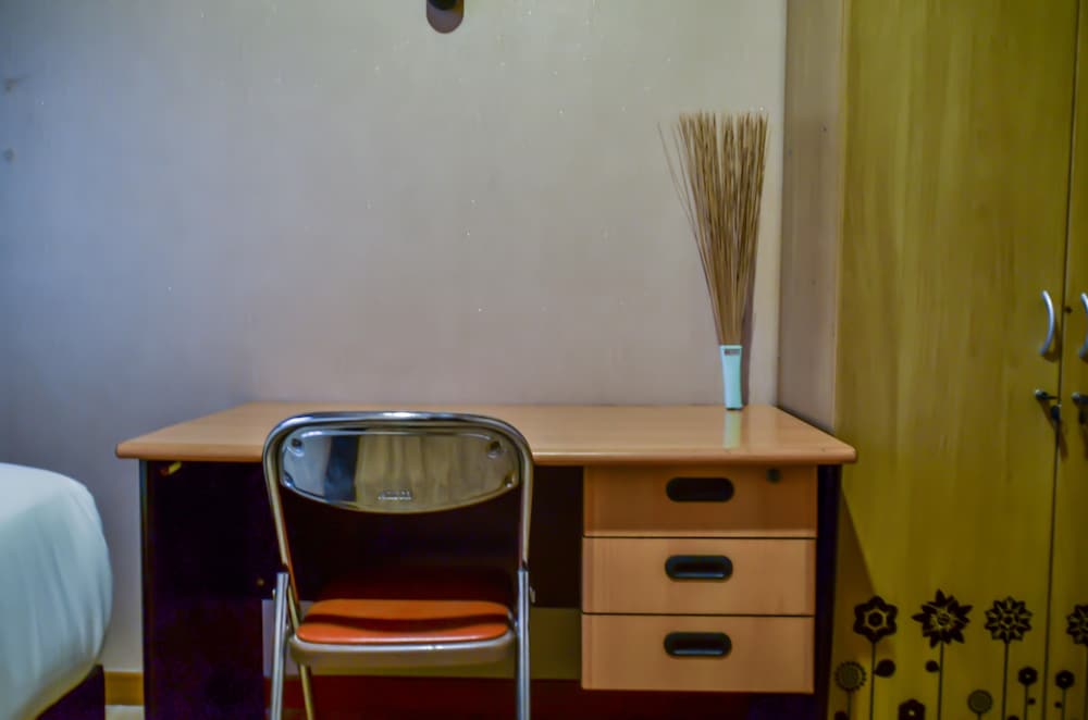 nice and cozy 2br apartment at atria residence