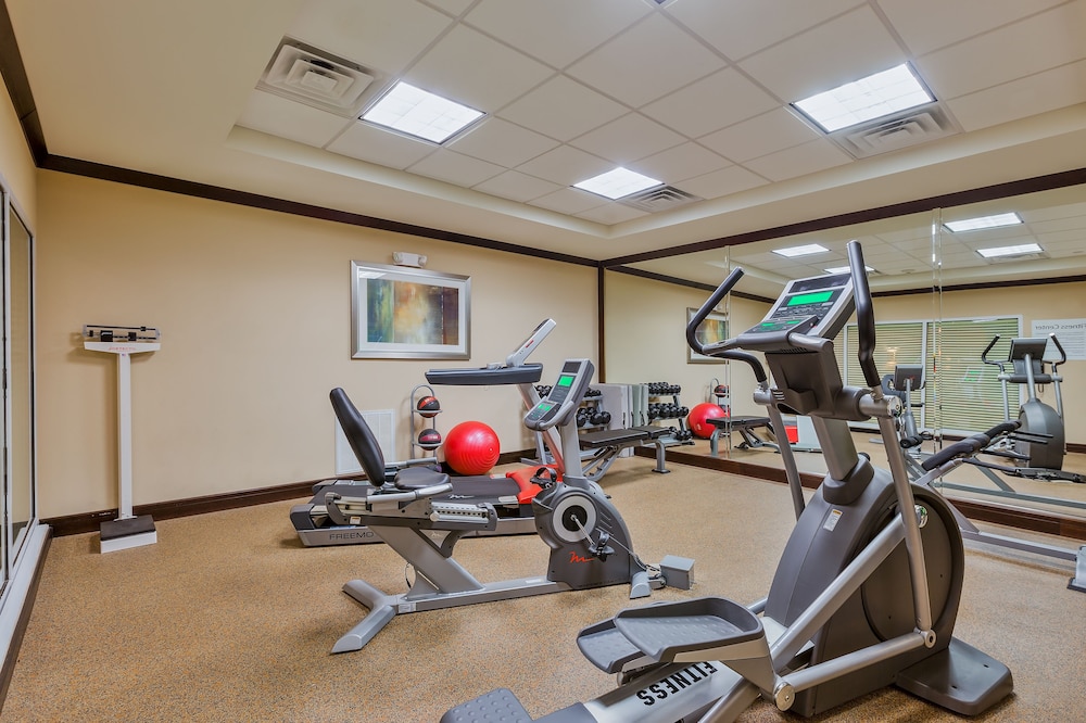 holiday inn express and suites alpine southeast by ihg