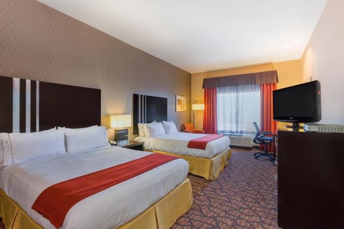 holiday inn express and suites alpine southeast by ihg
