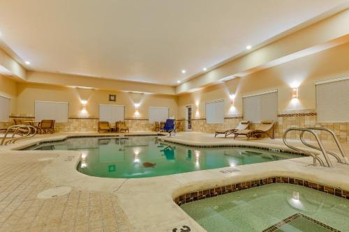 holiday inn express and suites alpine southeast by ihg