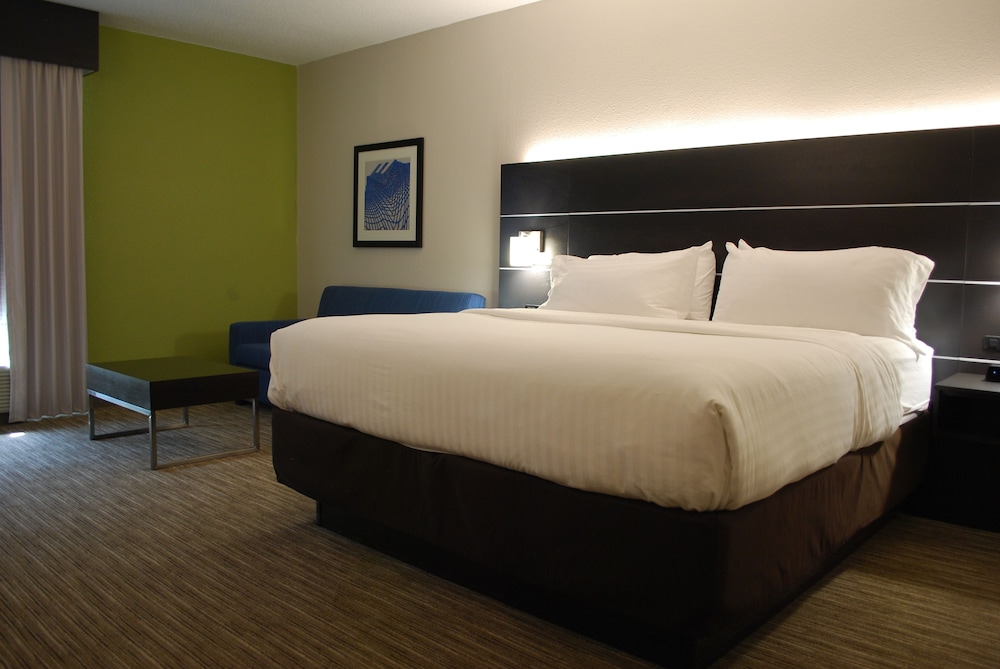 holiday inn express hotel and suites kingsport by ihg