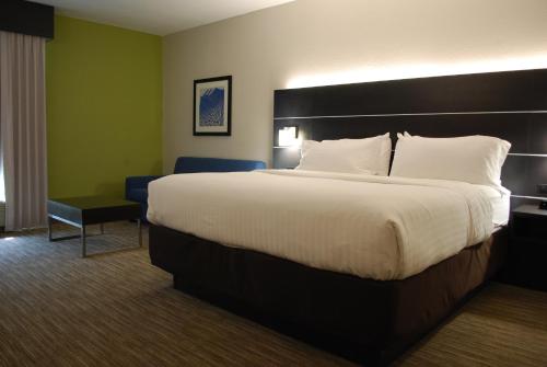 holiday inn express hotel and suites kingsport by ihg