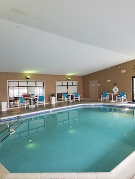 Holiday Inn Express Hotel And Suites Kingsport By Ihg,Tri-Cities>>Kingsport,3 star