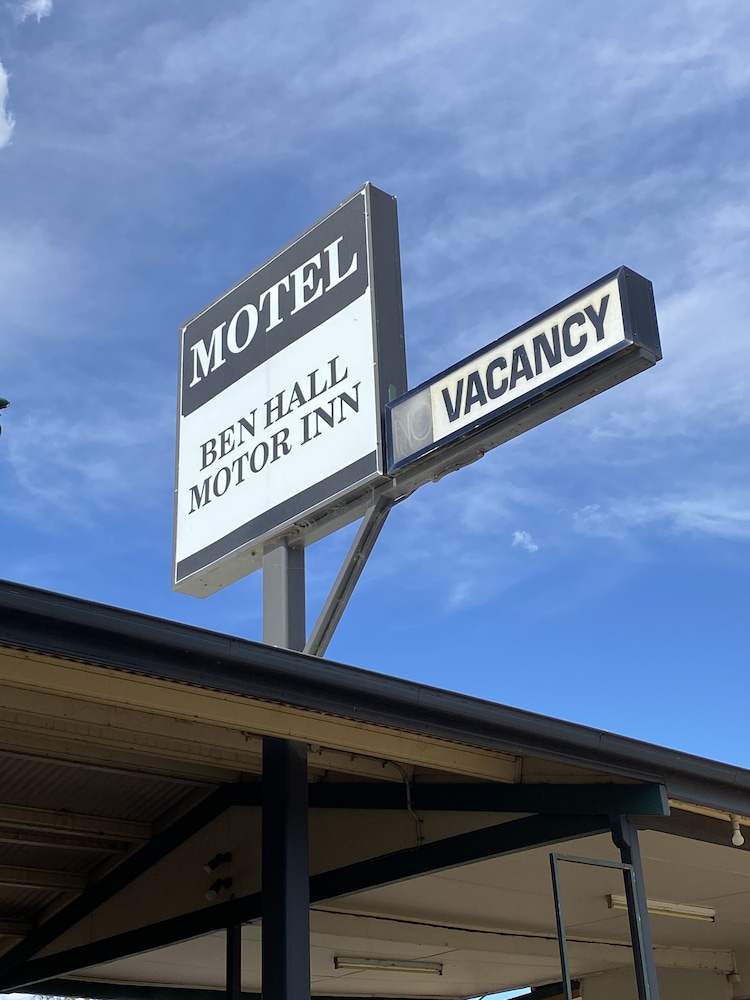 ben hall motor inn