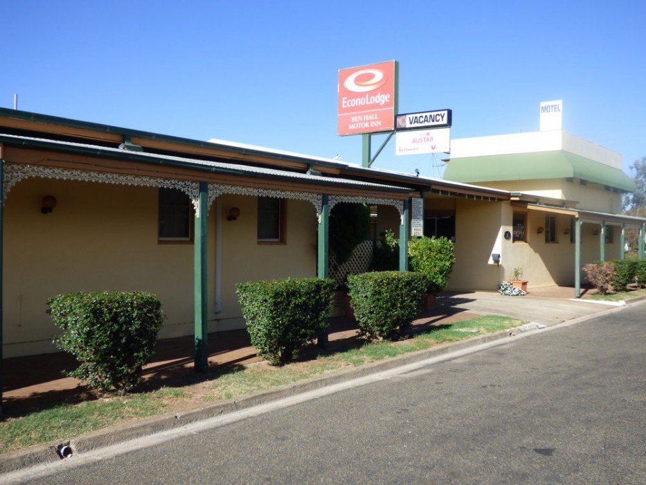 Ben Hall Motor Inn,Gunnedah>>Forbes,3 star