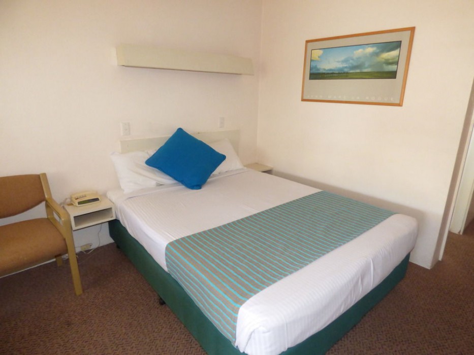Ben Hall Motor Inn,Gunnedah>>Forbes,3 star