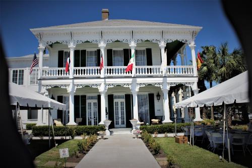 the george manor