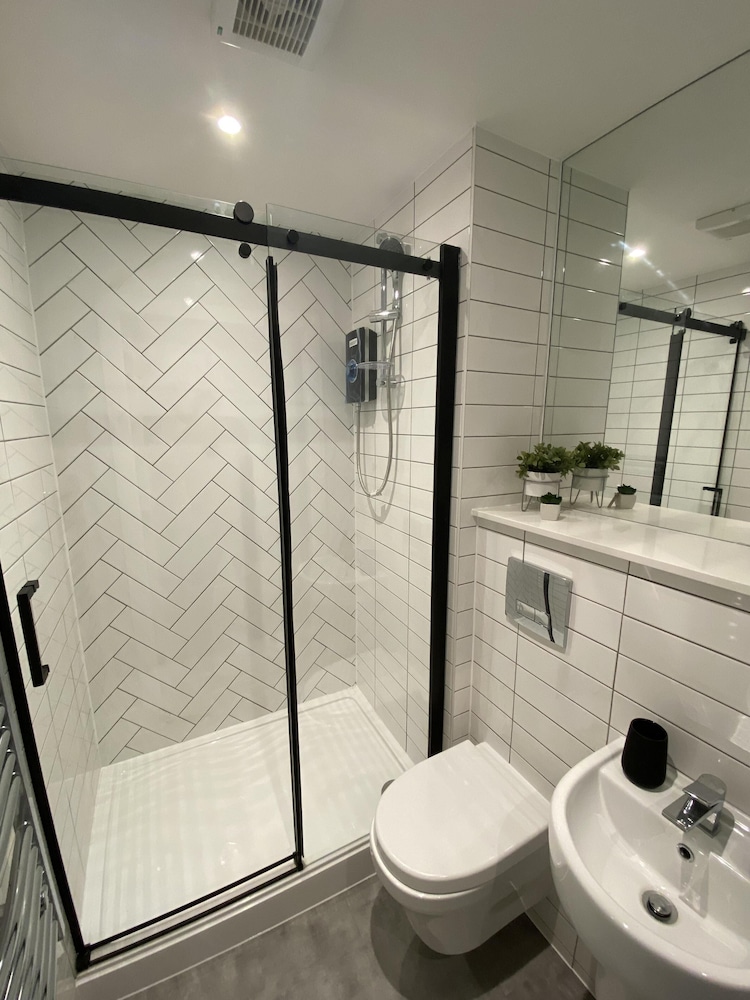 kempston suites liverpool apartment 10
