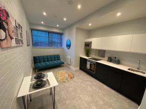 kempston suites liverpool apartment 10