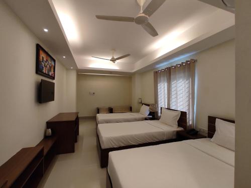 hotel the grand hyatt