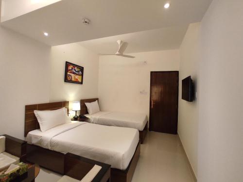 hotel the grand hyatt