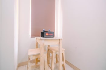 simply good studio room at springlake summarecon apartment