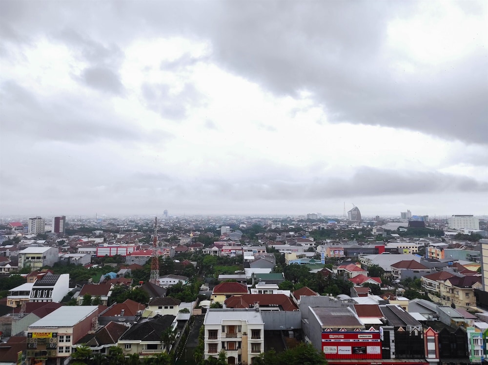 chic and cozy 2br at vida view apartment