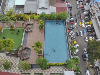 chic and cozy 2br at vida view apartment