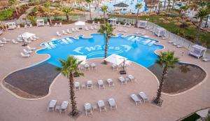 waves aqua hotel