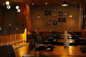fleur noire hotel