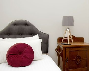 metropolitan hotel orange