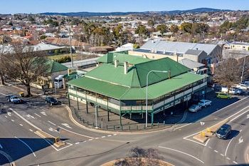 metropolitan hotel orange