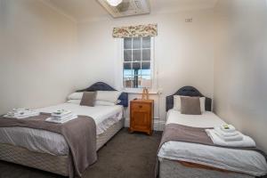 metropolitan hotel orange